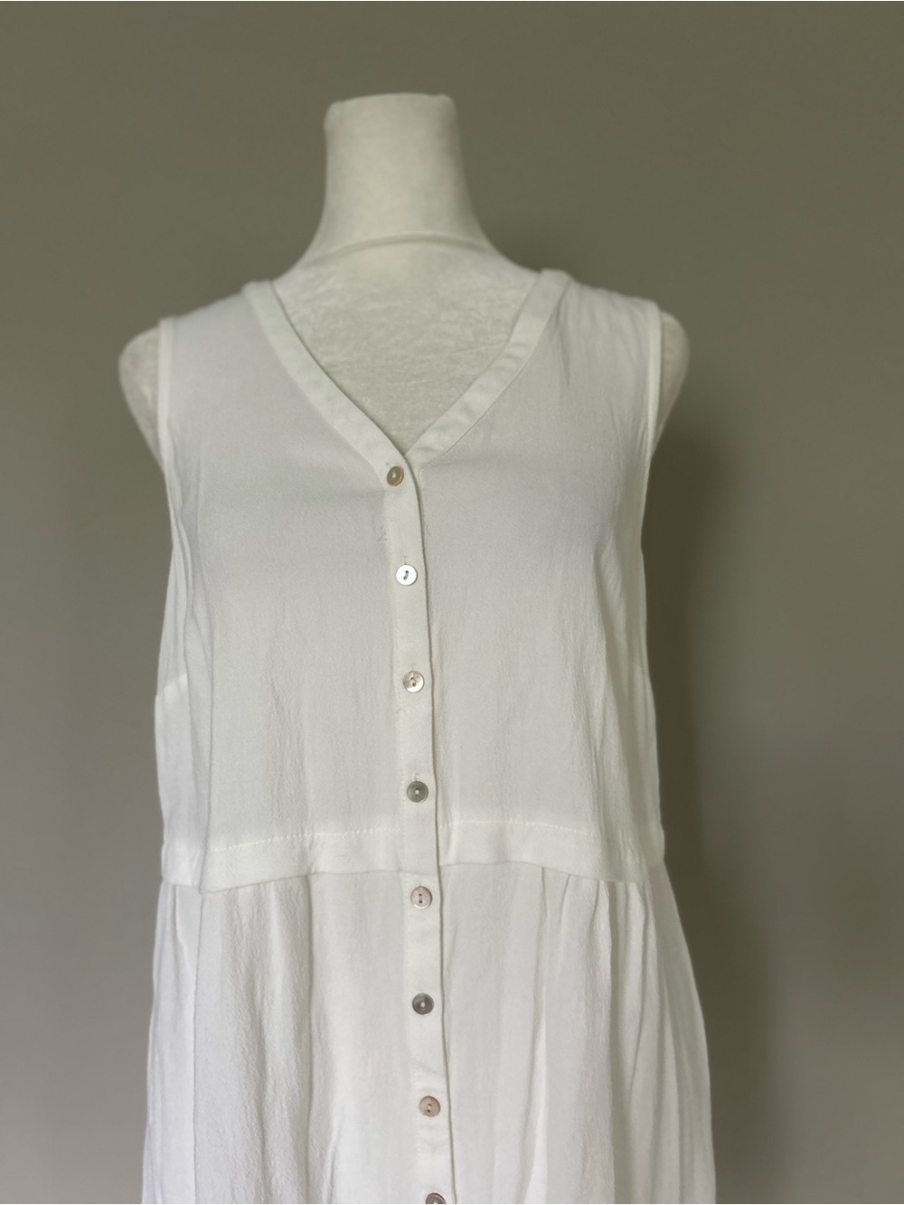 J. Jill Women’s White 100% Rayon Mini Dress Size Extra Small - Picture 3 of 12